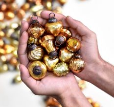 25 Pieces Amber and Gold Christmas Ornaments - Vintage Golden Christmas Tree Ornaments